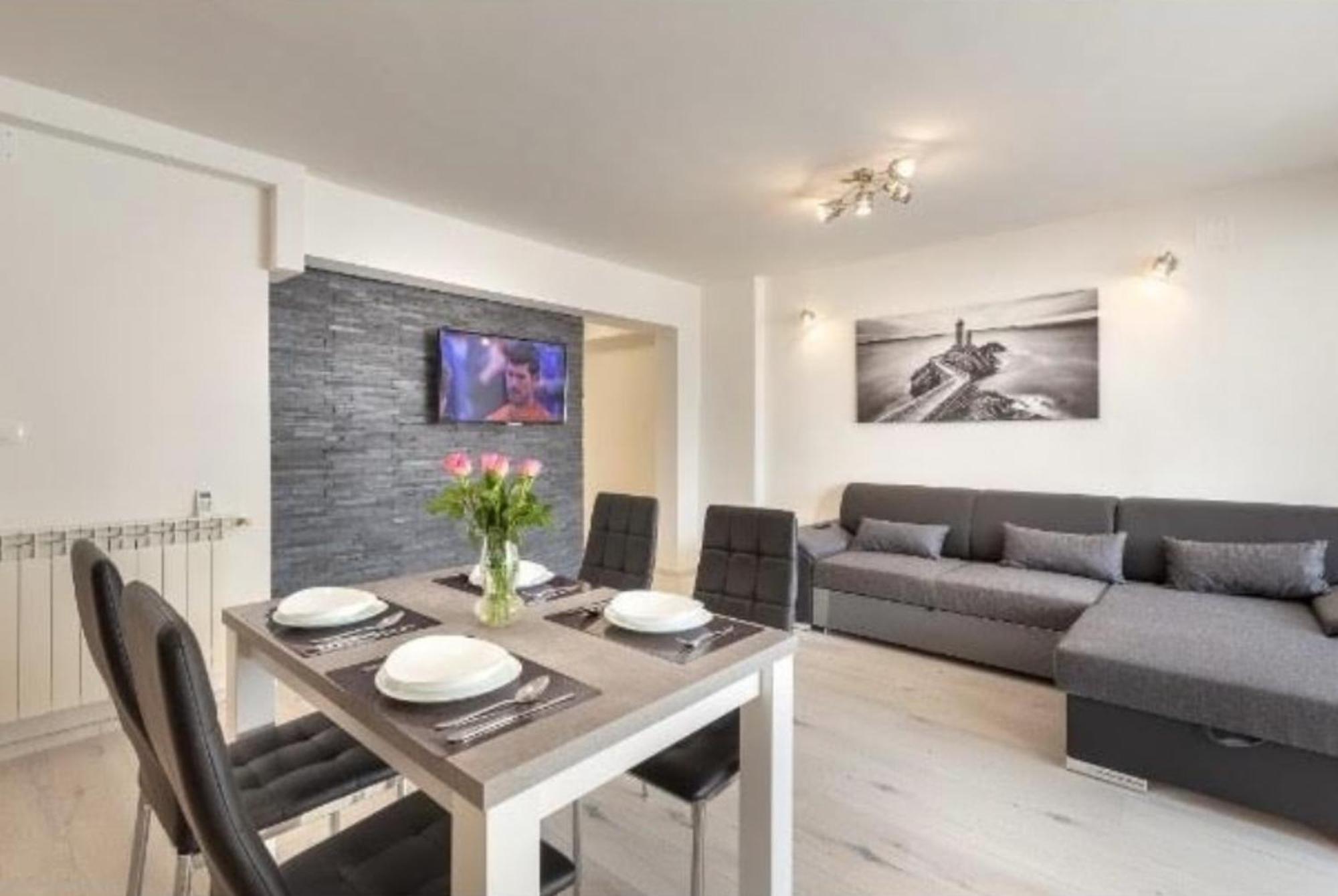 Newly Renovated App Goran Apartment Umag Ngoại thất bức ảnh